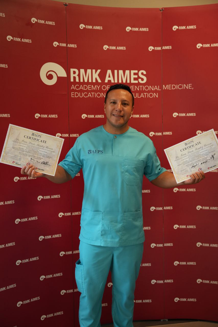 photo_5904616808730710759_y